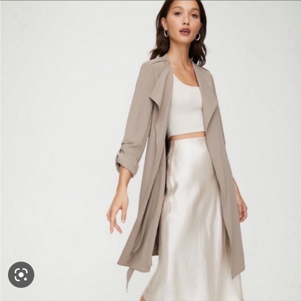 NWOT Aritzia Babaton Duster in Khaki